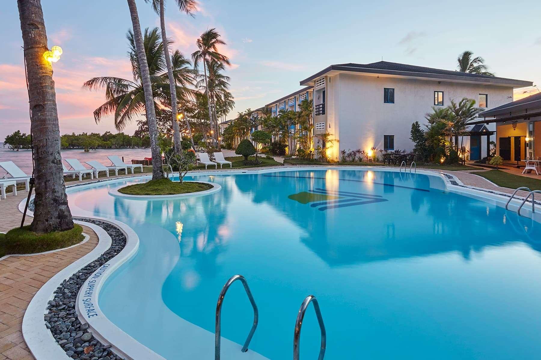 Microtel By Wyndham Puerto Princesa Exteriér fotografie